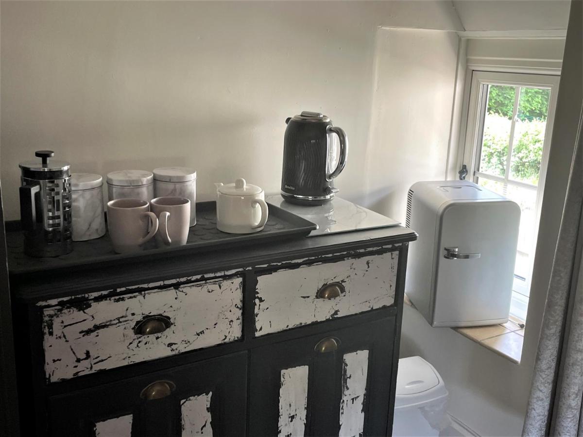 The Dairyman Suite Moreton  Eksteriør billede